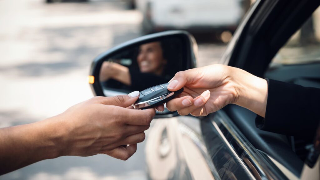 Monthly car rental Dubai