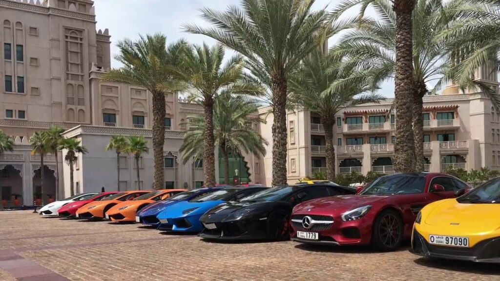 Car Rental Service in Dubai car rental agency in Dubai