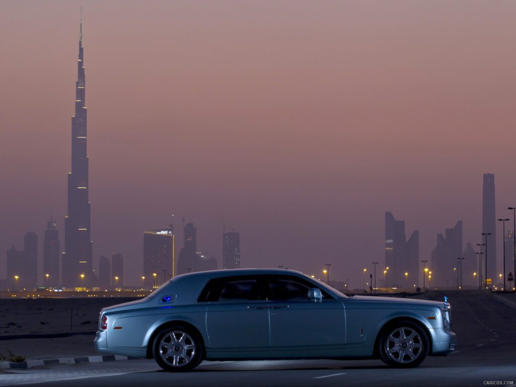 luxury car rental in Dubai