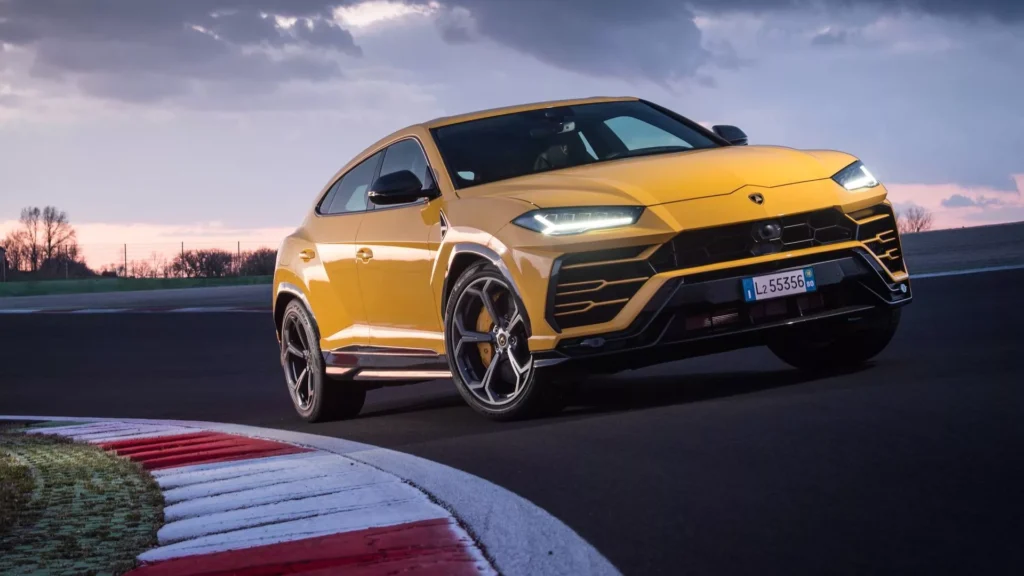 Car Rental Service in Dubai Lamborghini Urus for rent