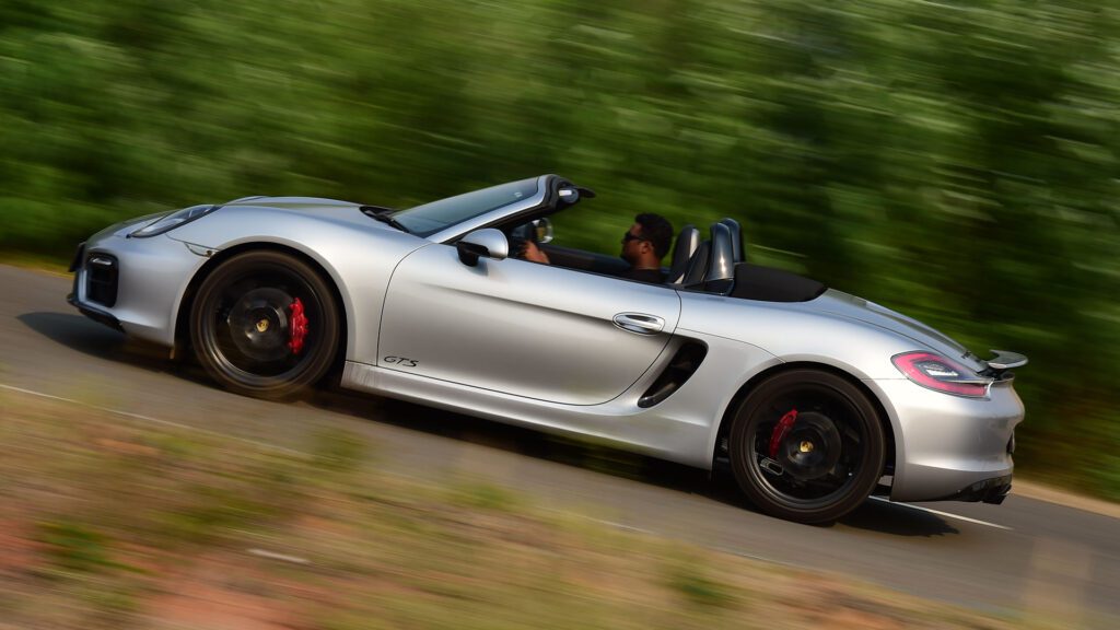 Car Rental Service in Dubai Porsche Boxster rental in Dubai