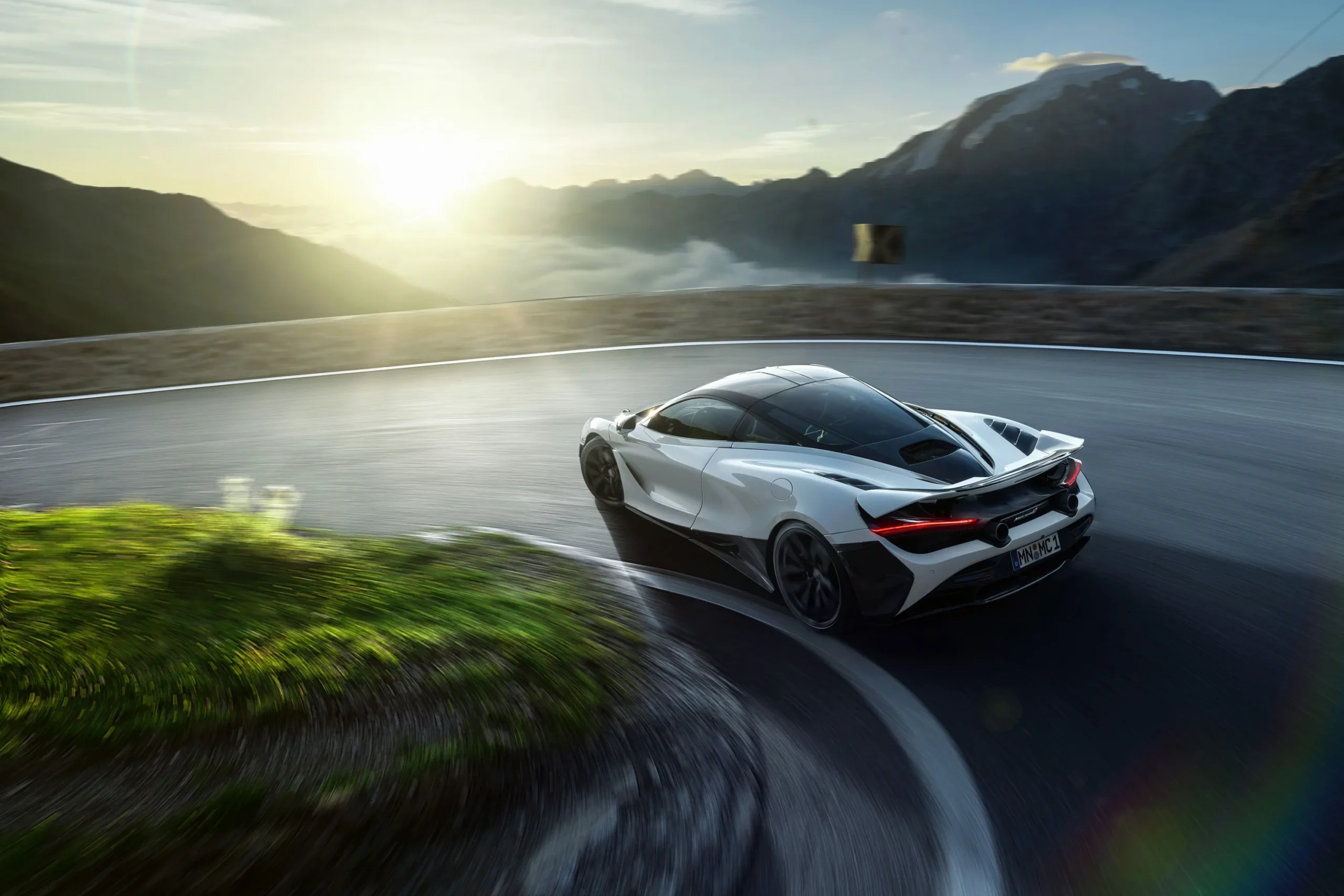 exclusive car rental Dubai
