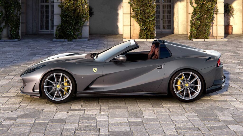 renting Ferrari in Dubai