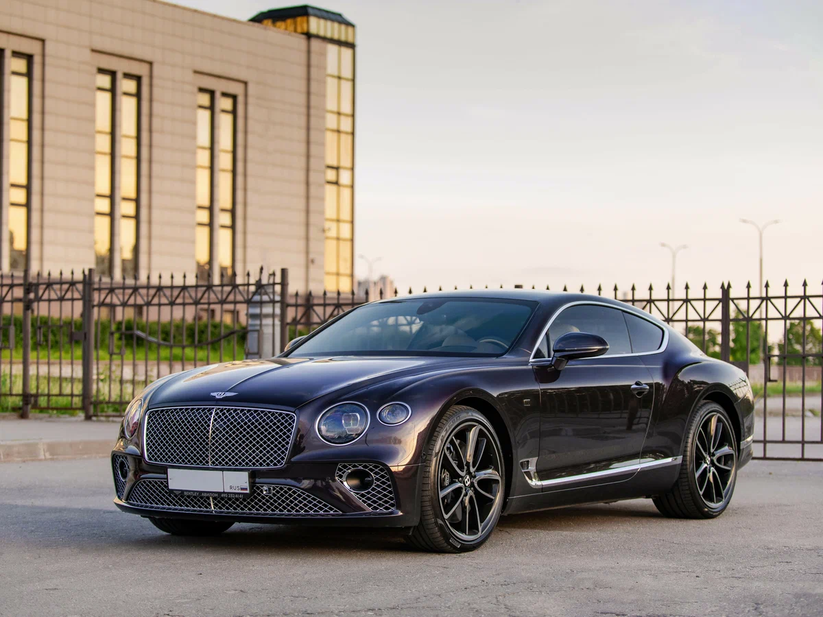Rent a Bentley GT in Dubai