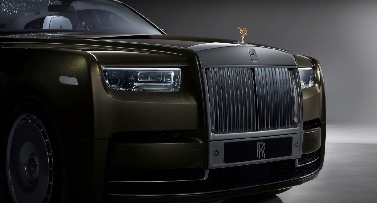 Rent a Rolls Royce in Dubai