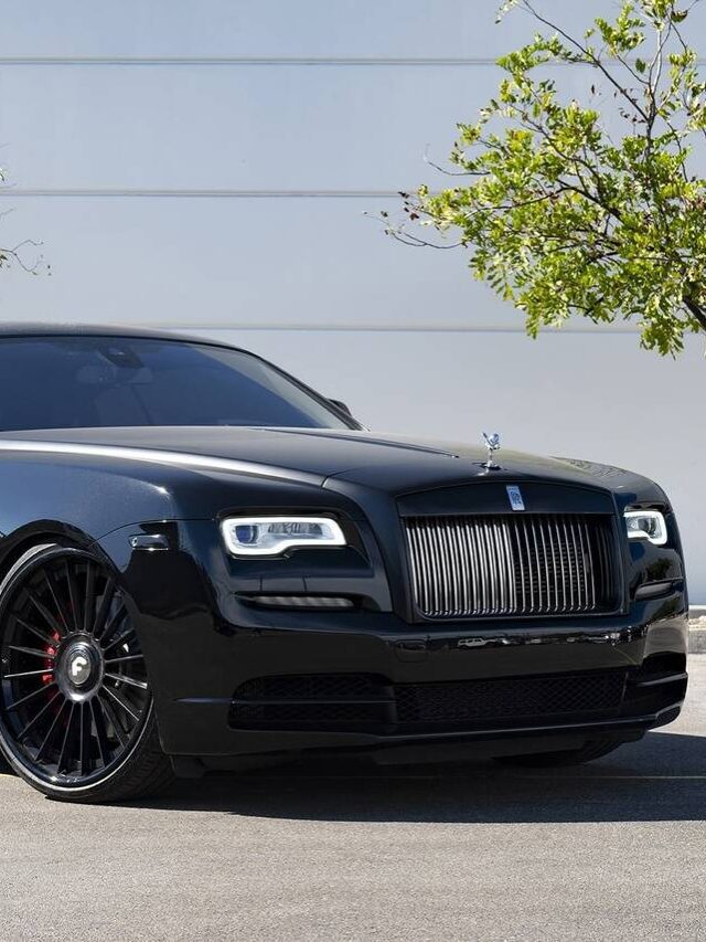 Rent Rolls Royce Wraith in Dubai