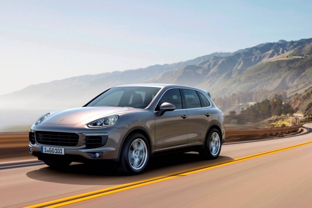 Porsche Cayenne rental