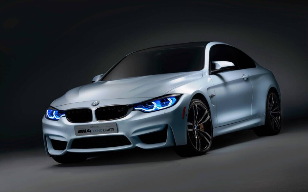 Rent BMW in Dubai