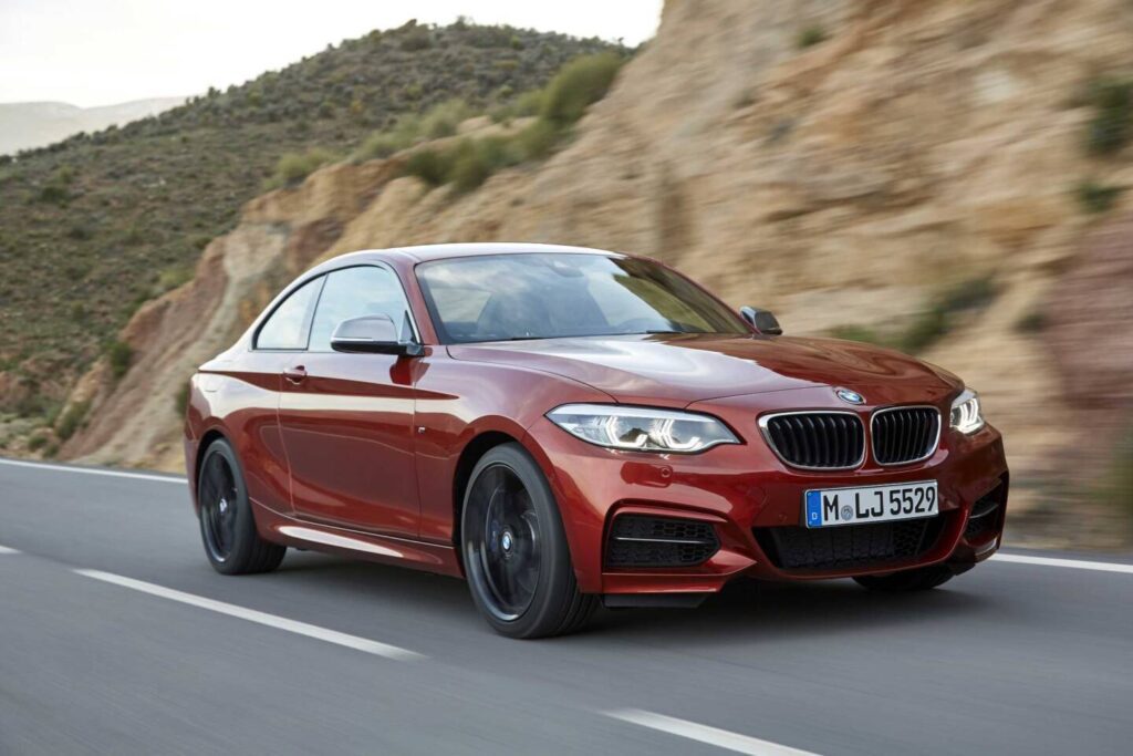 Rent BMW in Dubai