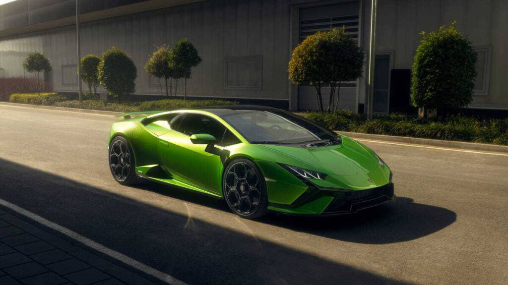 Rent Lamborghini in Dubai​​
