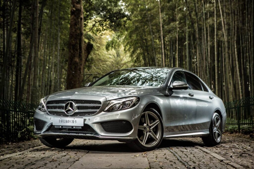 Car Rental Service in Dubai
