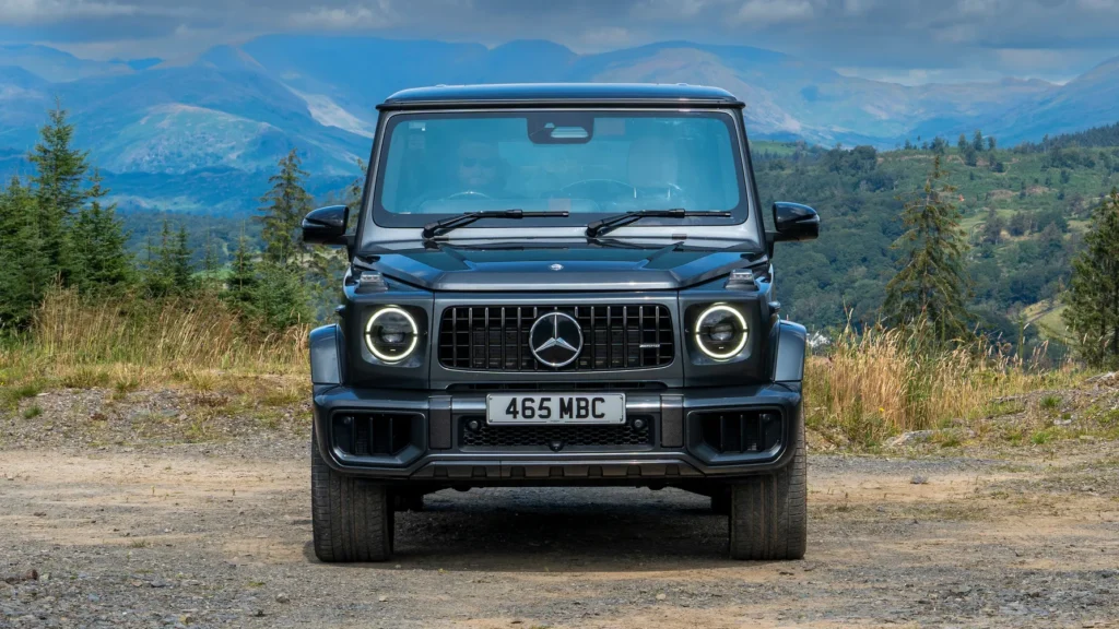 Rent Mercedes in Dubai