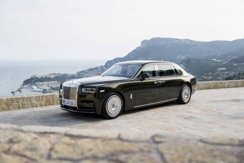 Rent Rolls Royce in Dubai
