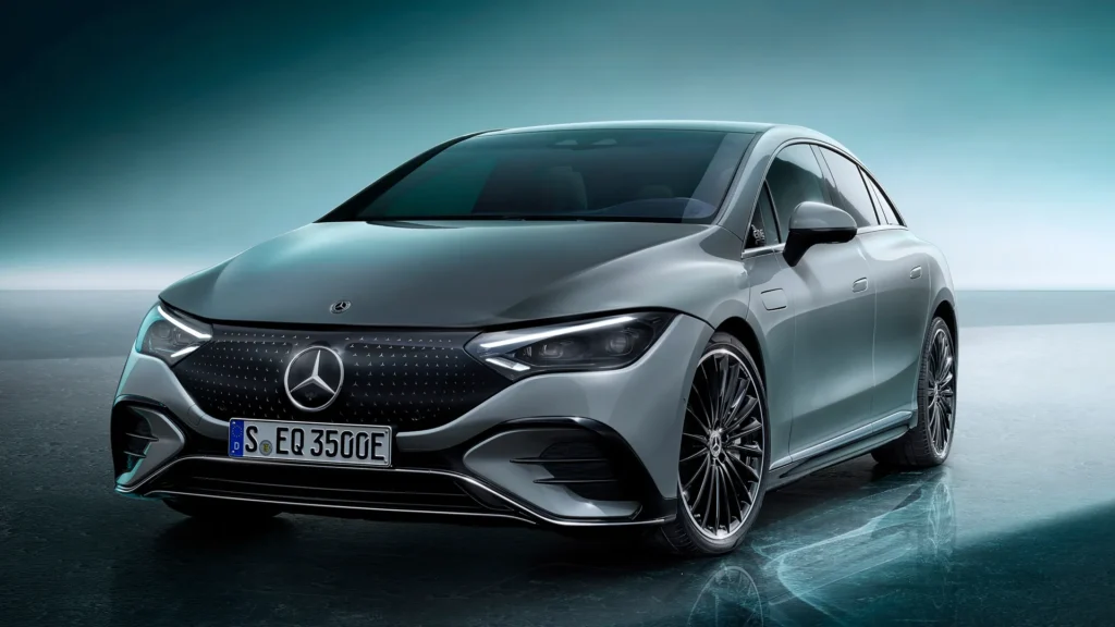 Car Rental Service in Dubai rent a mercedes in dubai