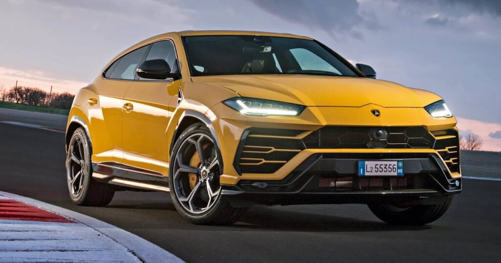 rent lamborghini urus dubai