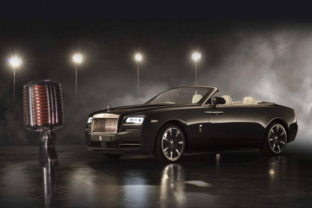Rolls-Royce Hire in Dubai with Chauffeur Service
