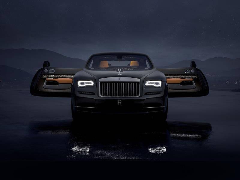 Rolls-Royce Hire in Dubai with Chauffeur Service