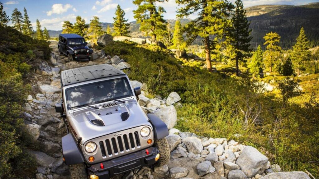 Car Rental Service in Dubai SUV Rental for Mountains