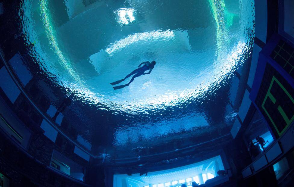 Car Rental Service in Dubai Deep Dive Dubai