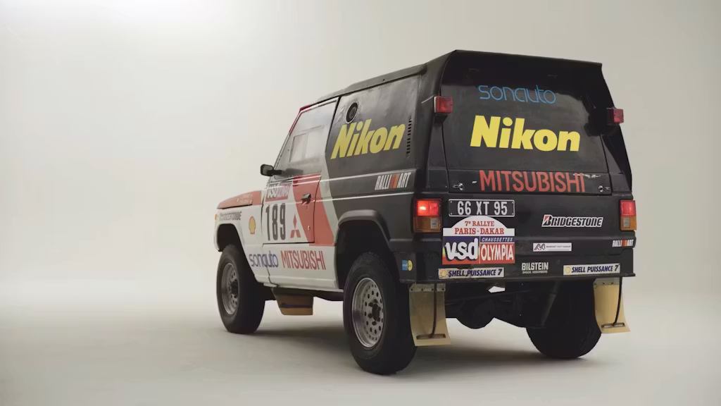 Car Rental Service in Dubai Mitsubishi Pajero